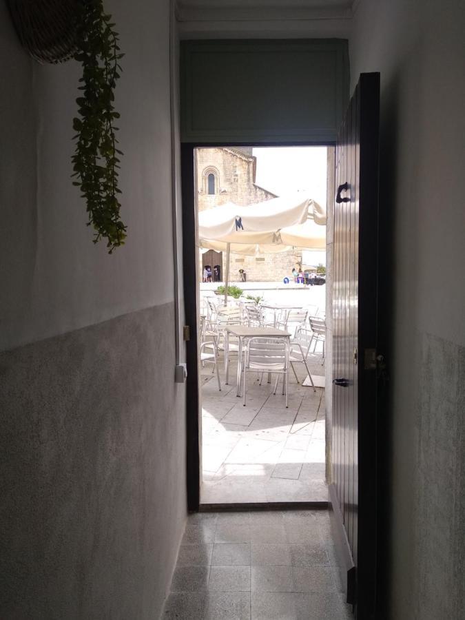 Can Silvestre Besalú Exterior foto